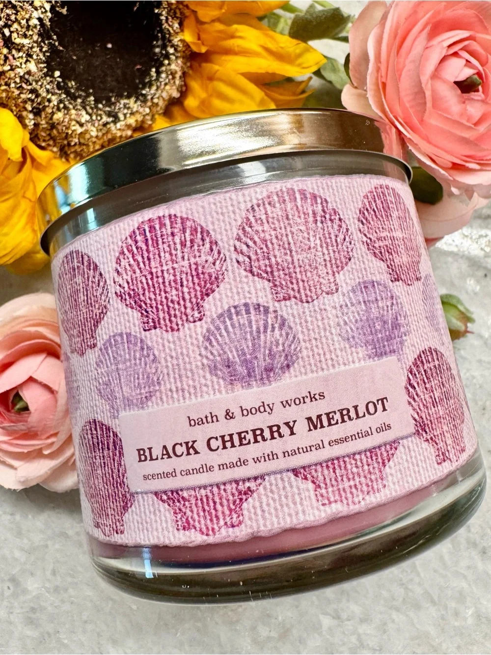 New Bath & Body Works 3-Wick Black Cherry Merlot Candle 14.5oz Pink Shell Design